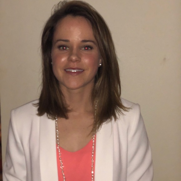 Meet your Posher, Katie - Picture 1 of 1